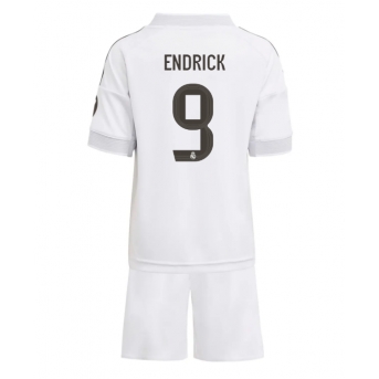 Billige Fotballdrakt Real Madrid Endrick #9 Replika Hjemmedraktsett Barn 2025-26 Kortermet (med bukser)
